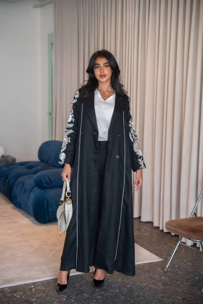 عباية بليزر بخام لينن الطبيعي باللون الاسود مع تطريز  C:IB331 Black
